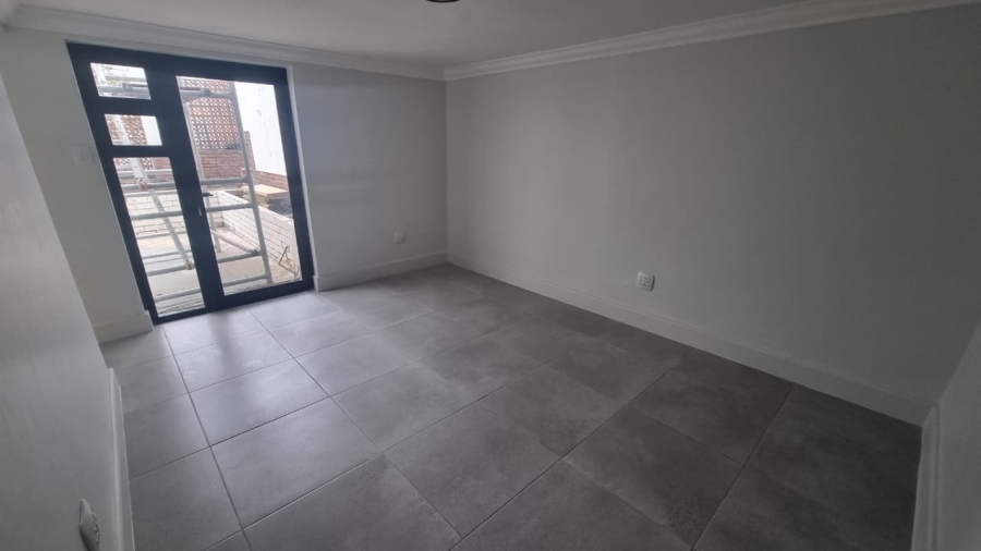 4 Bedroom Property for Sale in Somerset West Western Cape
